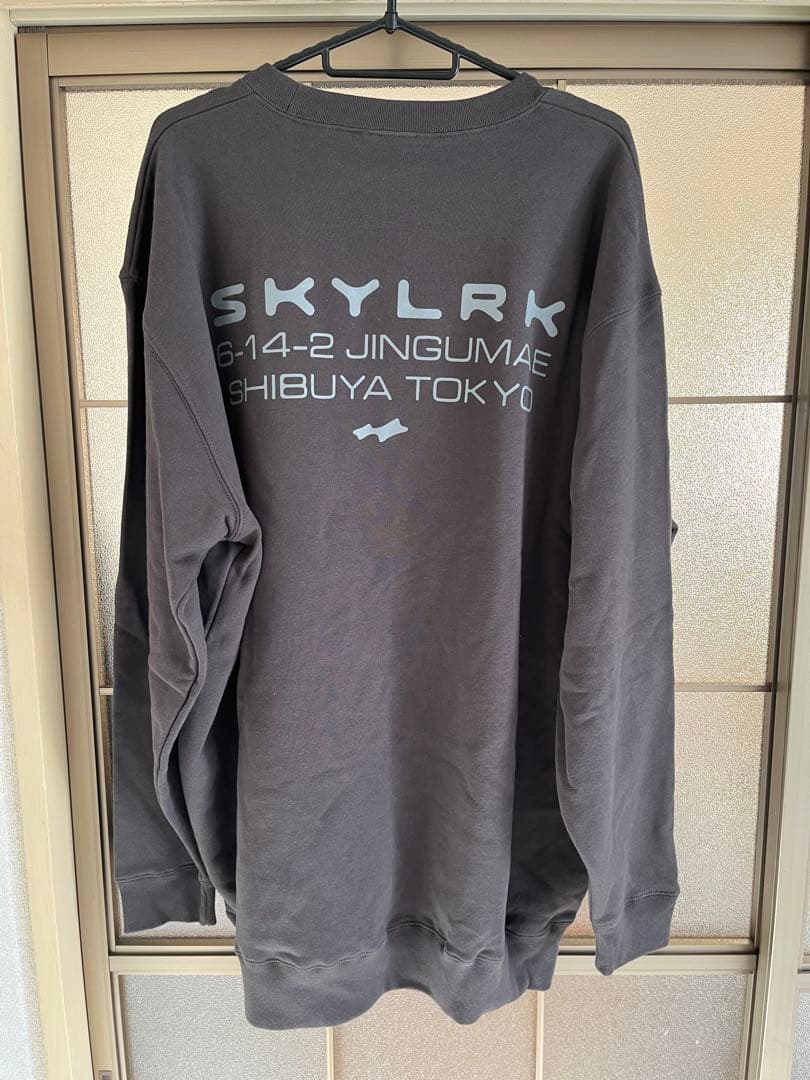 SKYLRK POPUP限定トレーナー　XXL