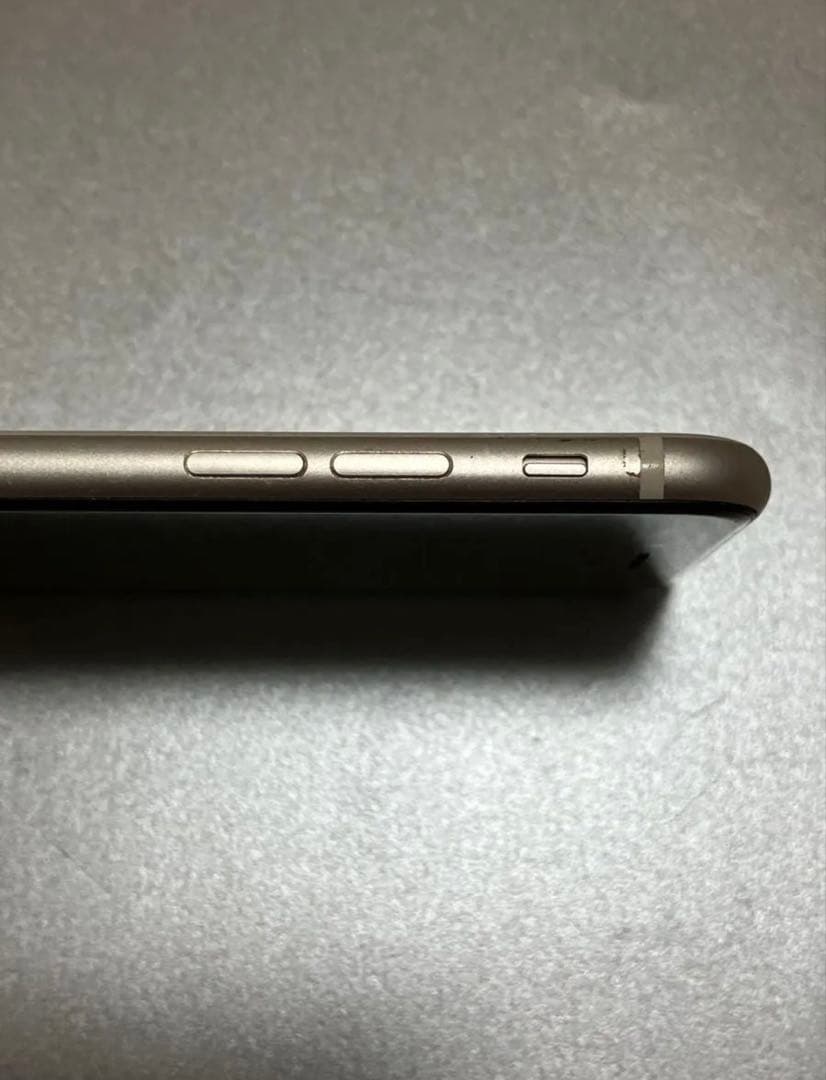 【バッテリー最大100%】iPhone SE 第3世代 64GB スターライト