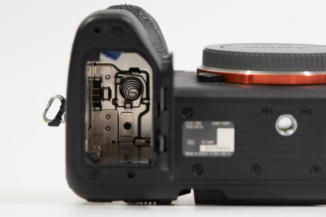 SONY α7IV ILCE-7M4　ボディ