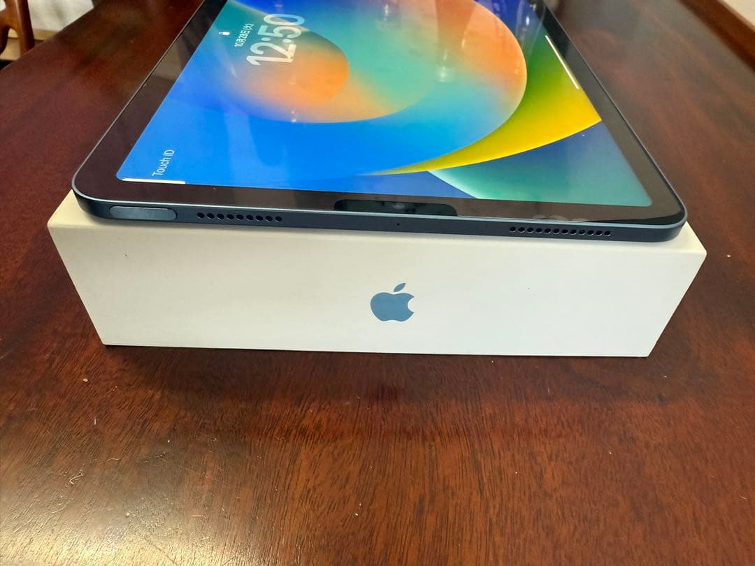 iPad Air 10.9インチ 第5世代[64GB] Wi-Fi 本体箱付き