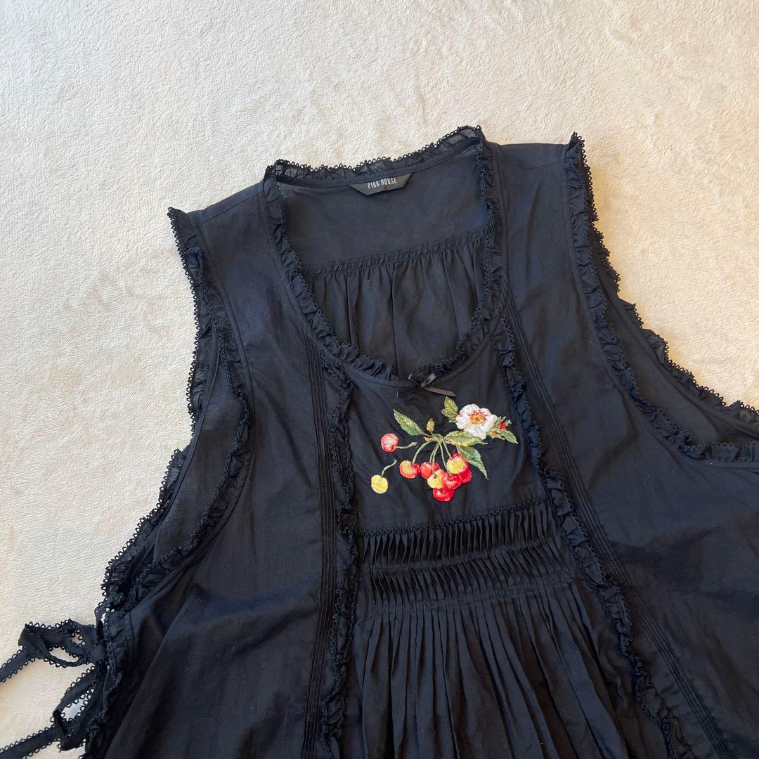 【美品】ピンクハウス　さくらんぼ刺繍　ダブリエ