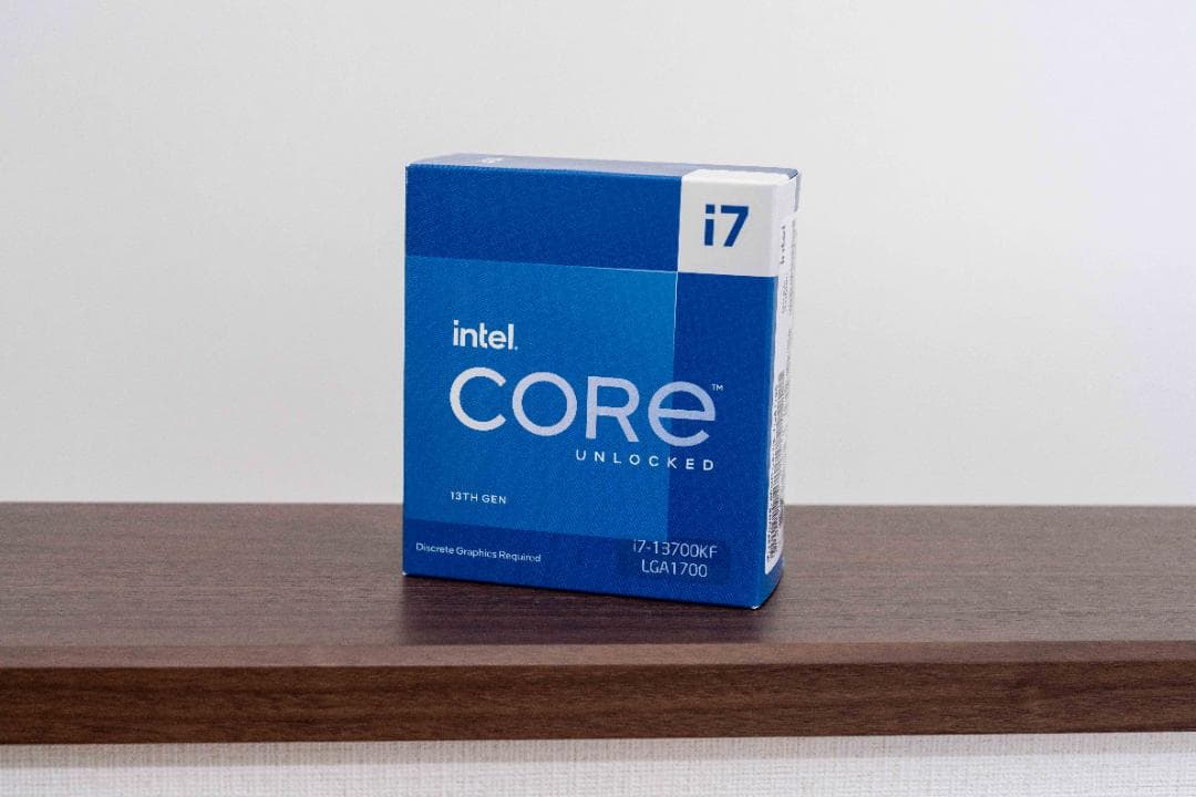Intel Core i7 13700KF 第13世代 CPU 動作確認済