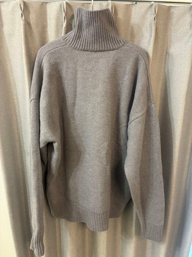 美品 AMI PARISウール ニット タートルネック L アミパリス