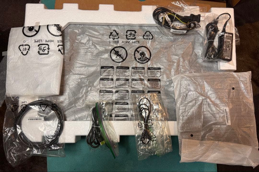 ASUS VG278 ゲーミングモニター 27インチ