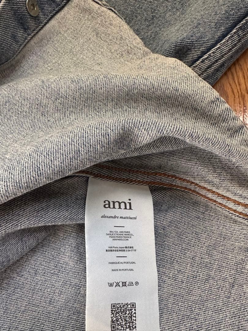 AmiParisデニムブルー クロップドジャケット