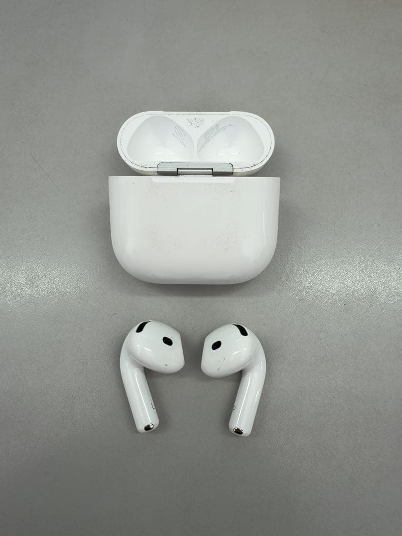 み*ら様 AirPods 4ノイキャン有