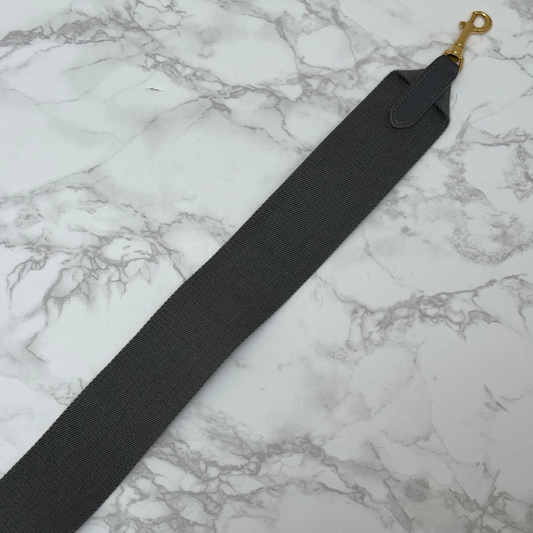 セリーヌ ジャカード ショートストラップ 現行品 グレー / ホワイト