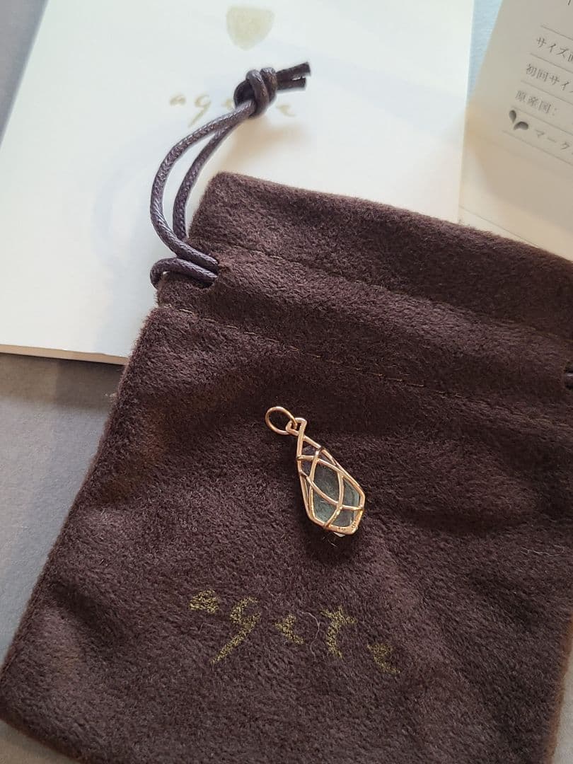 agete　チャーム　フローライト