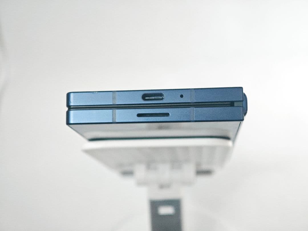 【美品】Galaxy Z Fold6 ネイビー 256GB 韓国版