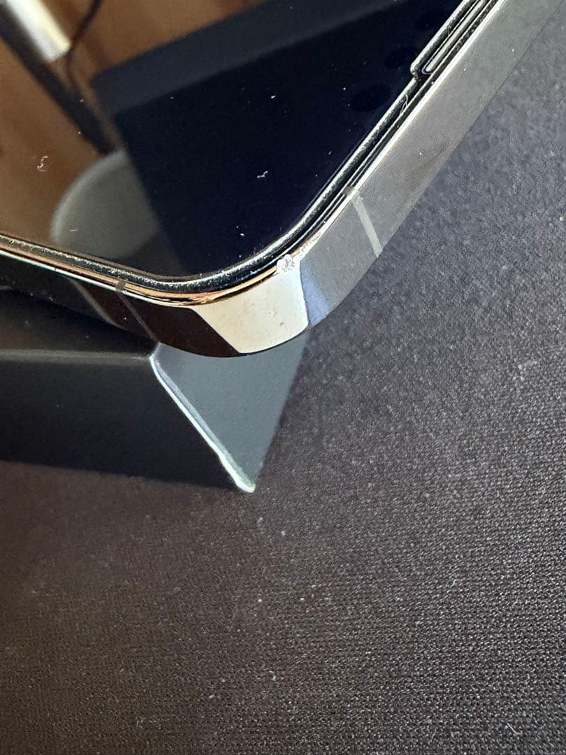 美品　SIMフリー　Apple iPhone 13Pro グラファイト 本体