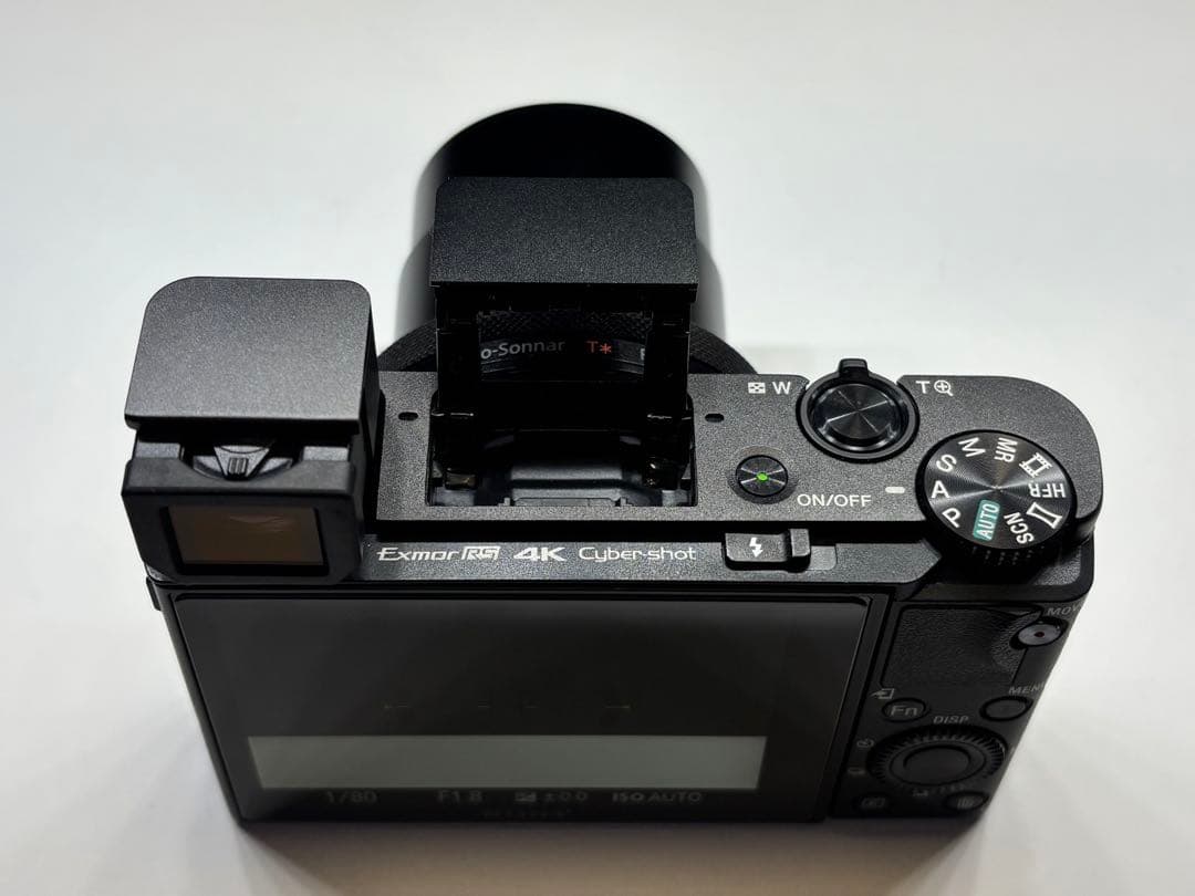 デジタルカメラ SONY Cyber-shot RX100M5A