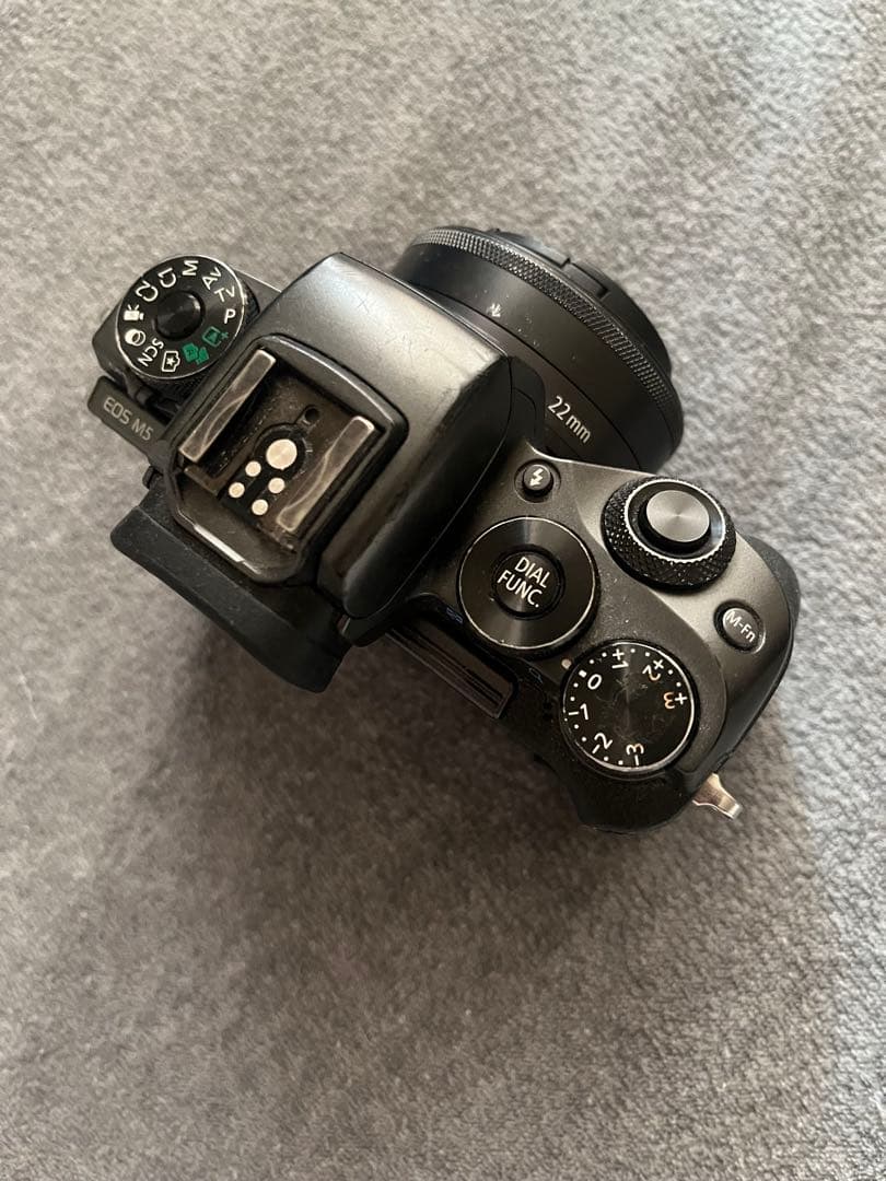 Canon EOS M5 ミラーレス一眼カメラ