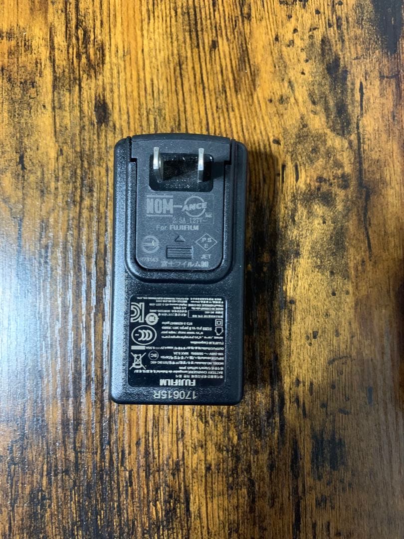 instax mini90 NEO CLASSIC ネオクラシック