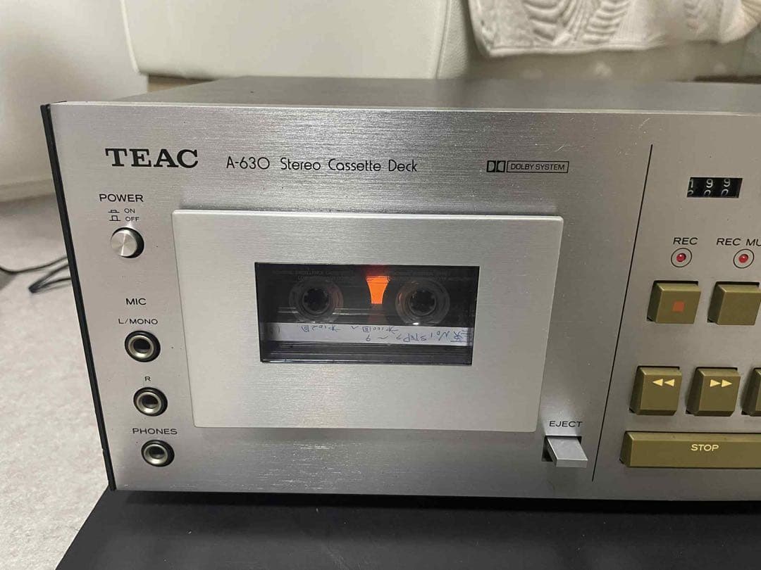 TEAC A-630 ステレオカセットデッキ