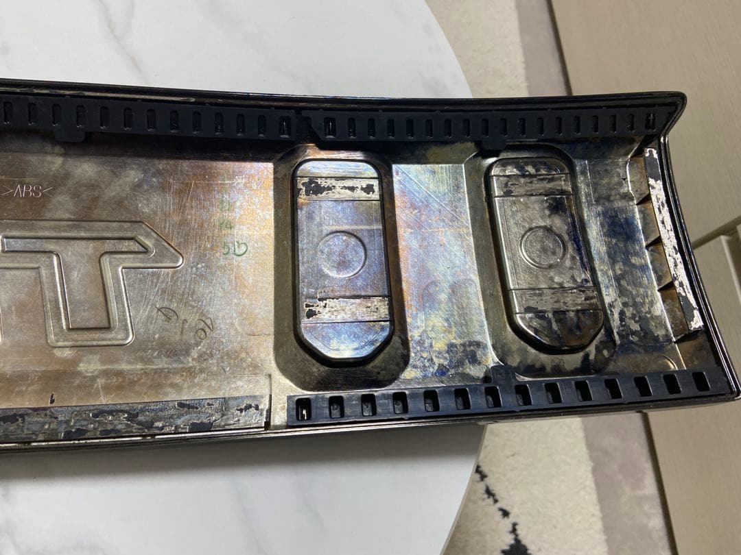 DAIHATSU TAFT タフト　フードガーニッシュ　ダークブラックメッキ