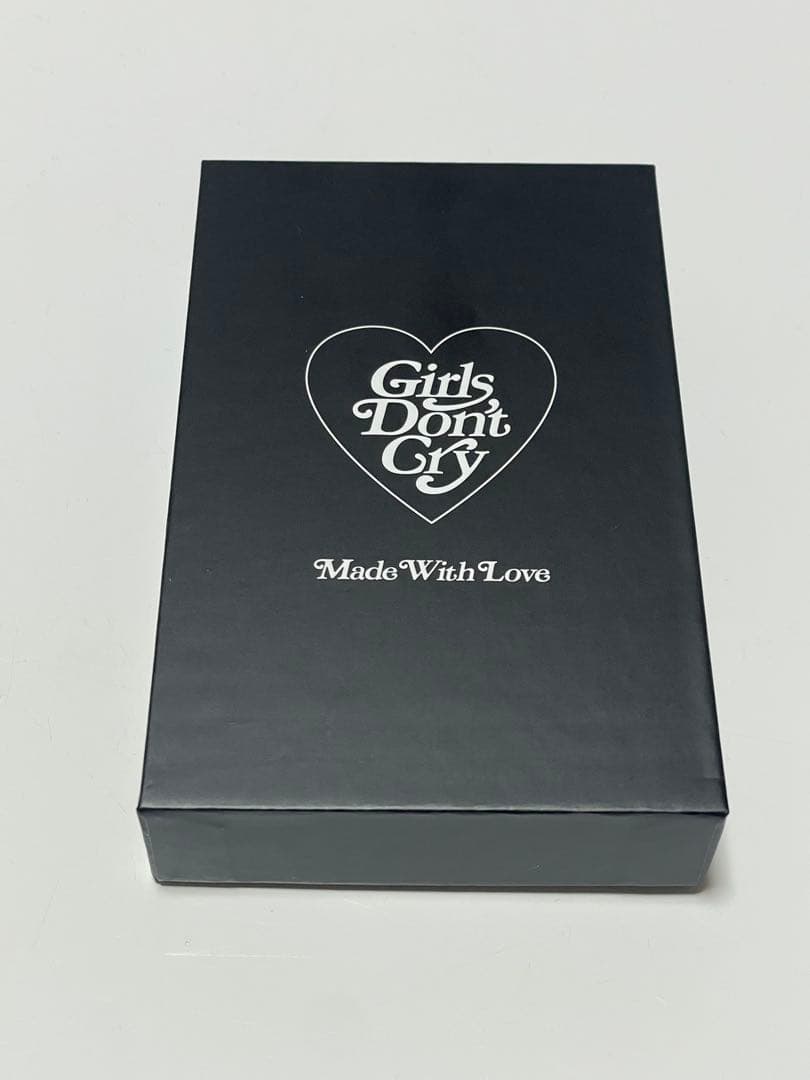 【新品】Girls Don't Cry PATTERN キーリング ゴールド