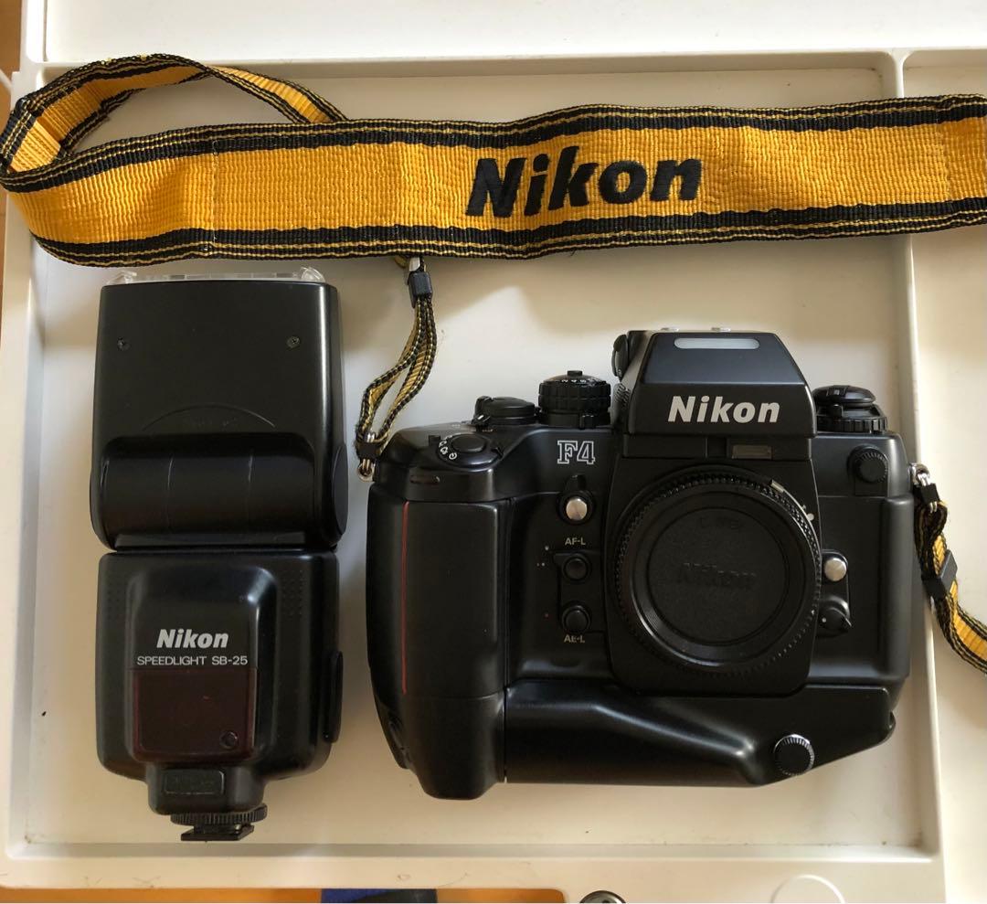 Nikon F4 一眼レフカメラ スピードライト付き　　　F4S