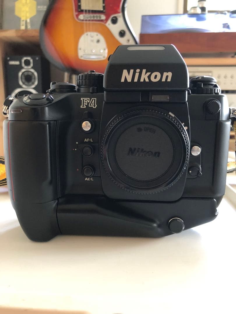 Nikon F4 一眼レフカメラ スピードライト付き　　　F4S