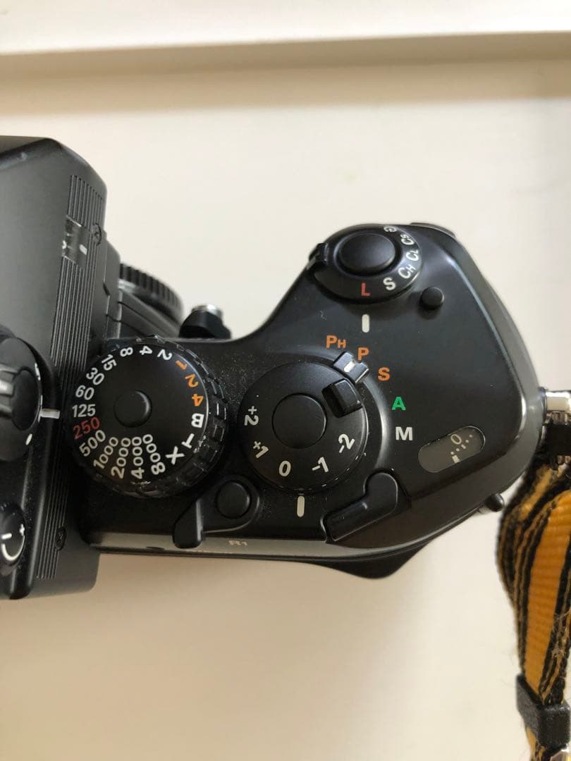 Nikon F4 一眼レフカメラ スピードライト付き　　　F4S