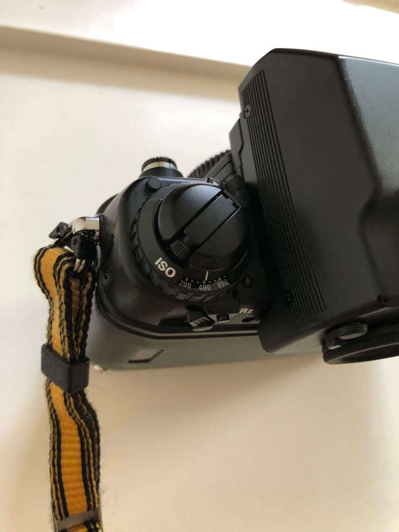 Nikon F4 一眼レフカメラ スピードライト付き　　　F4S