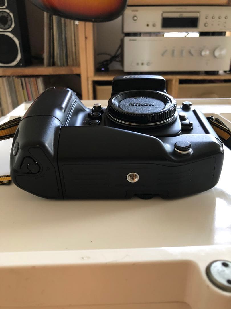 Nikon F4 一眼レフカメラ スピードライト付き　　　F4S