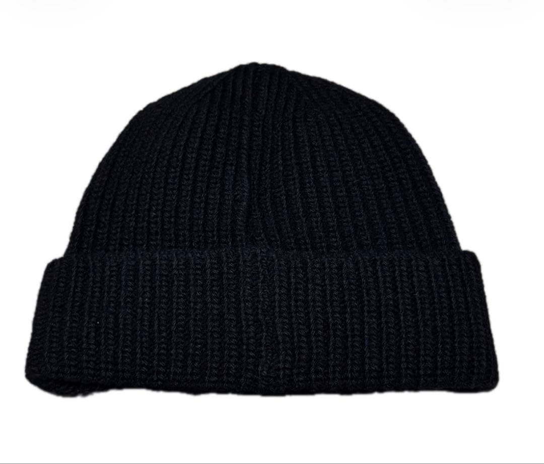 stone  ビーニー　ニット帽