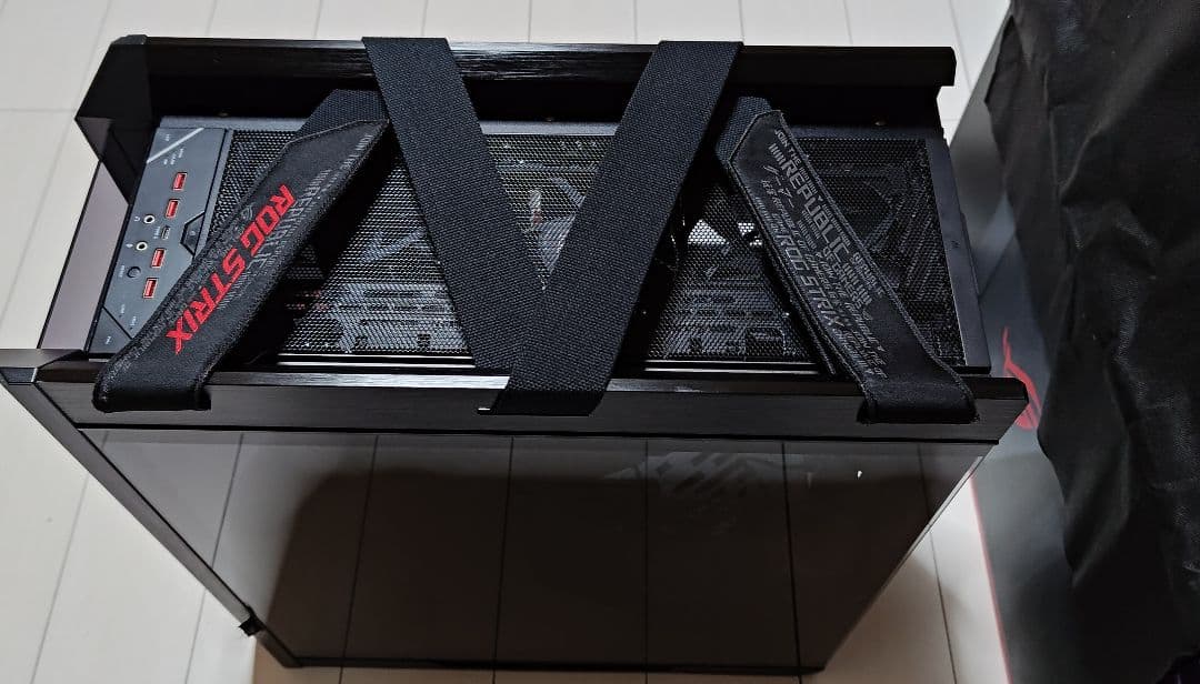 ASUS ROG STRIX HELIOS GX601 ゲーミングPCケース