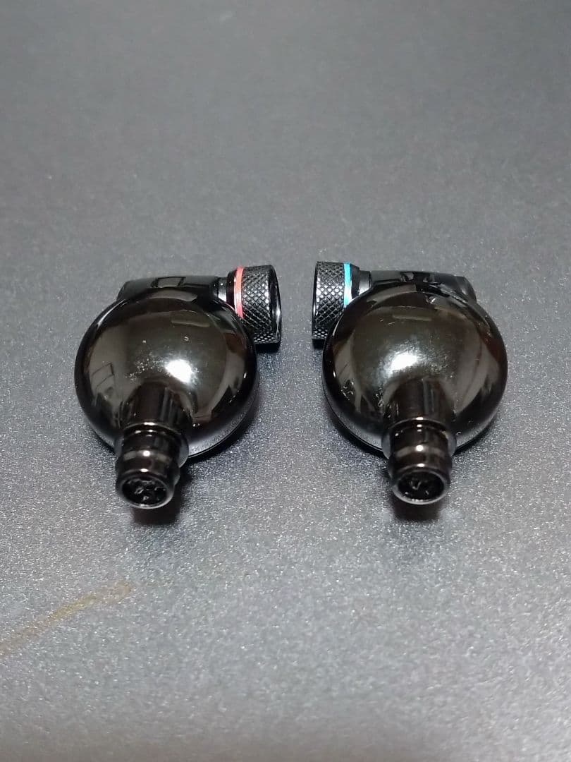 イヤホン SONY MDR-EX800ST