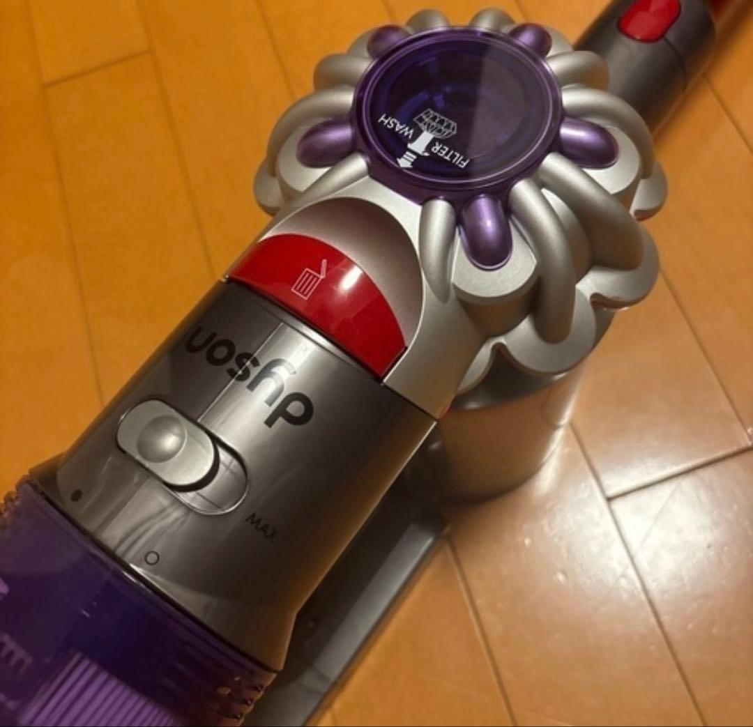 Dyson V8 Origin SV25 美品 純正 直接取引 世田谷公園 特価