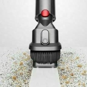 ダイソン V8SV10 掃除機 分解清掃済み 動作品 純正バッテリー３つセット