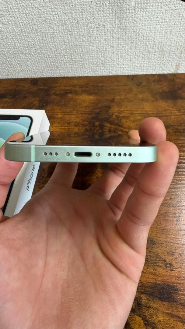 iPhone12 64GB simフリー　バッテリー残量90% 初期化済み