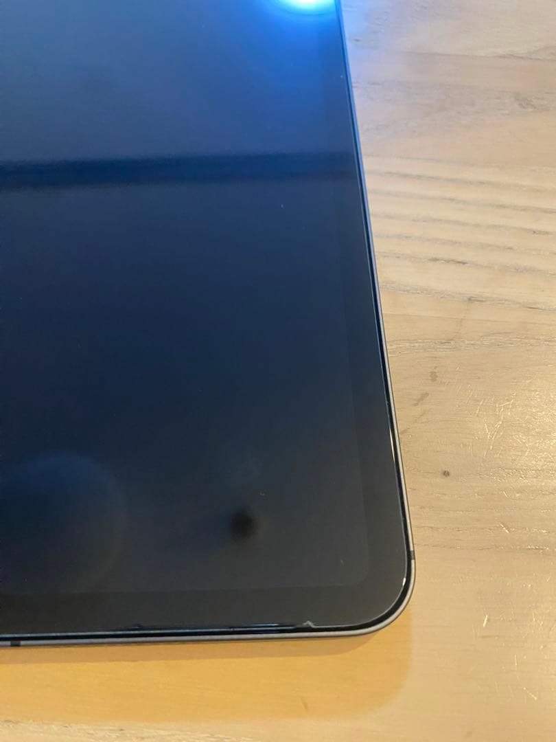 iPad Pro(12.9インチ)第5世代 docomoSIMロック解除済