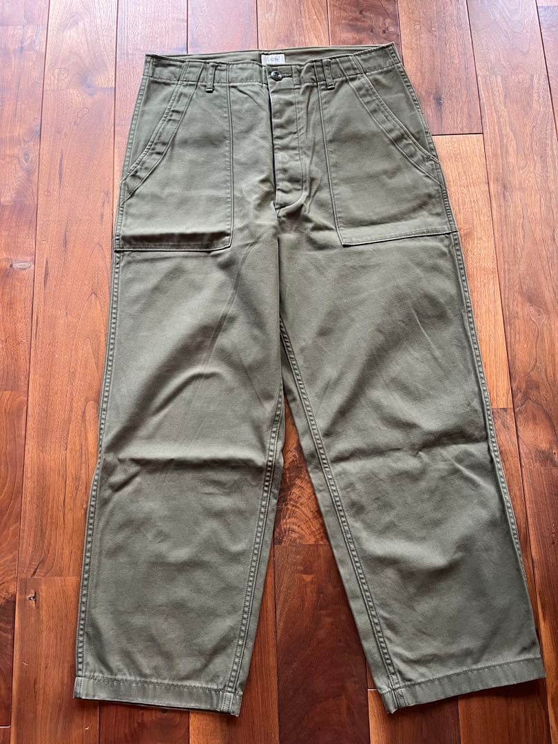 CIOTA スビンコットンバックサテンベイカーパンツ KHAKI 6