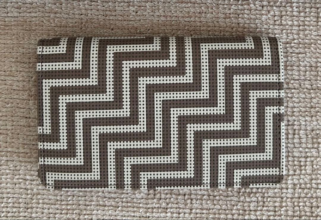 新品未使用 印傳 印伝 名刺入れ カードケース シェブロン