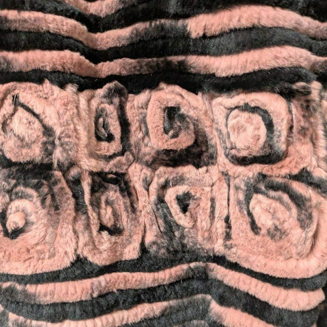 【希少】ミンク襟 × レッキスラビット 薔薇柄 リアルファーコート ピンク