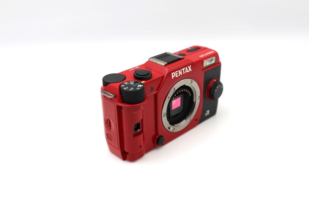 ☆ジャンク【PENTAX】Q10 + 02 5-15mm ペンタックス