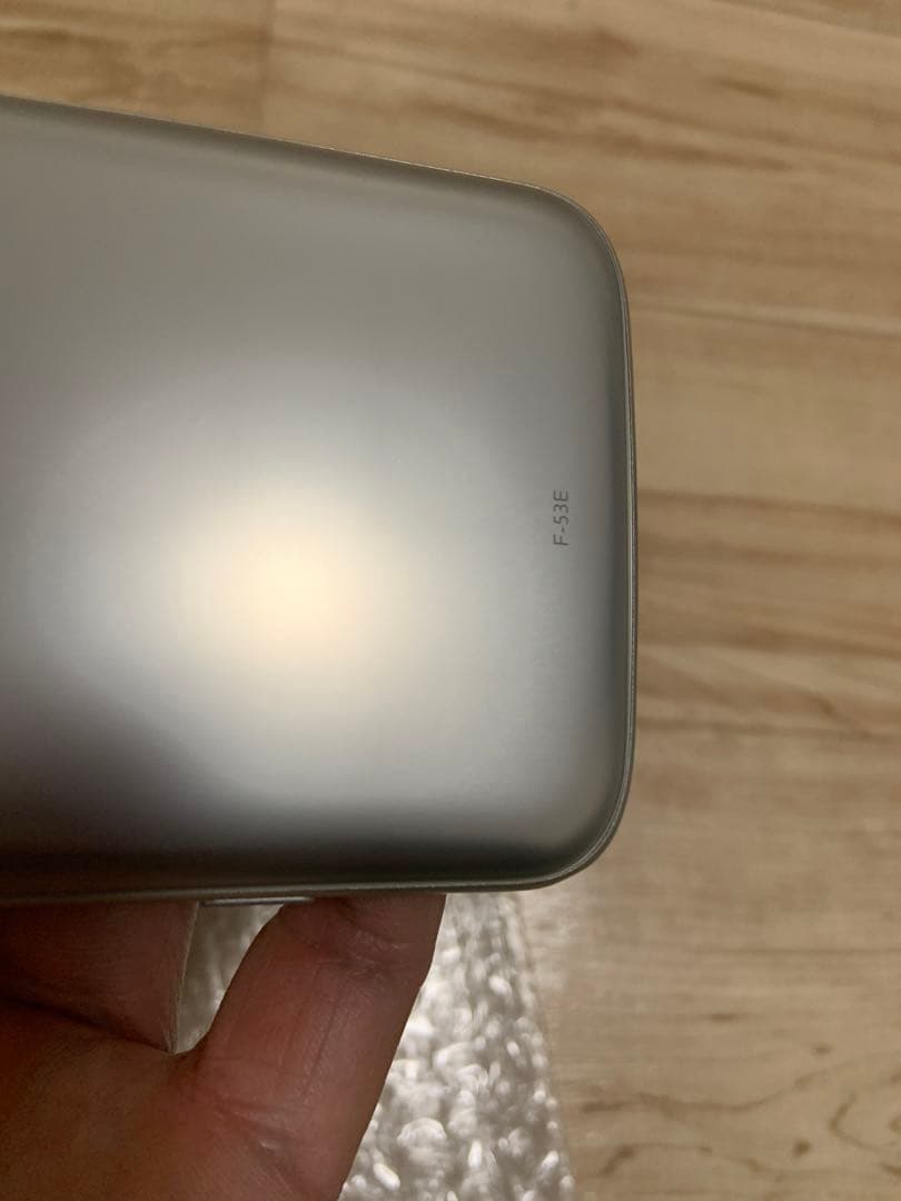 Docomo F-53E 2025/12購入新品同様、正常動作、スマートフォン