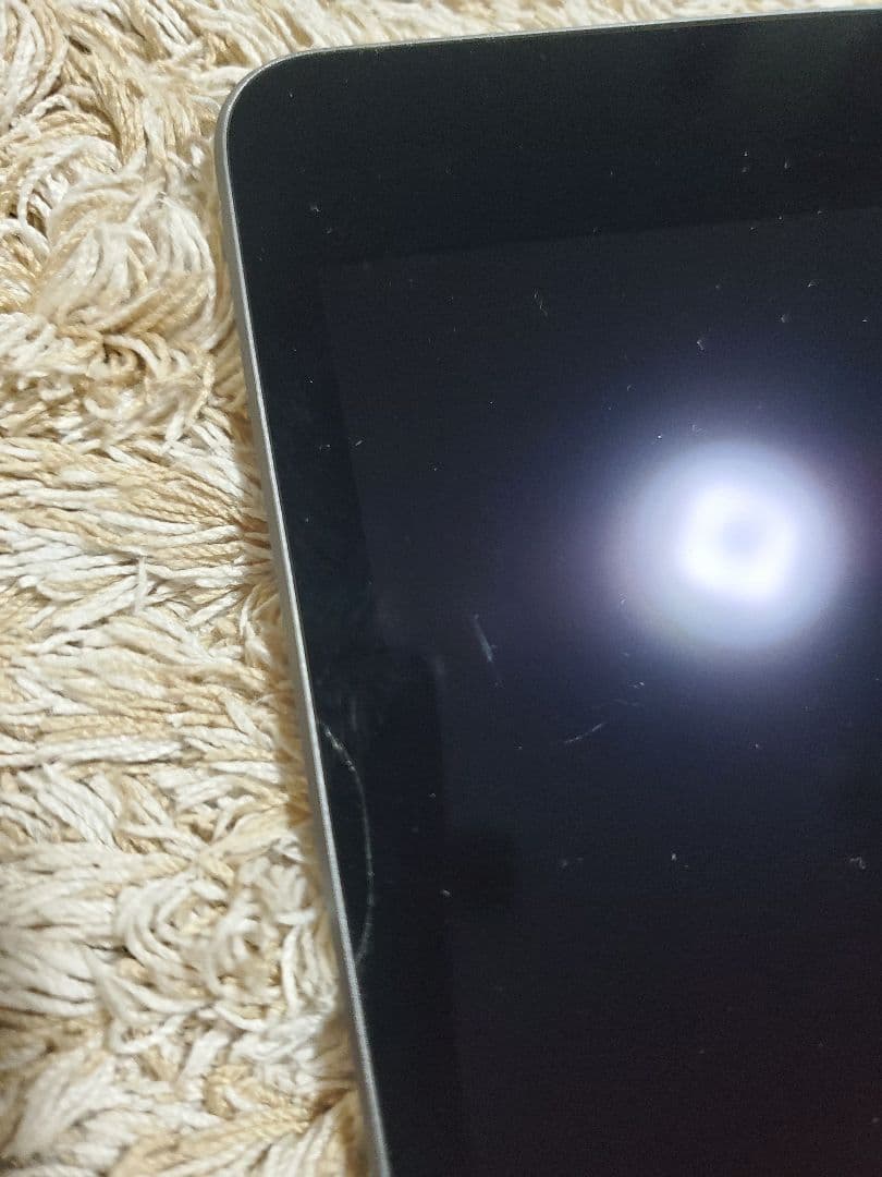 早い者勝ち Apple iPad 本体 充電器付き