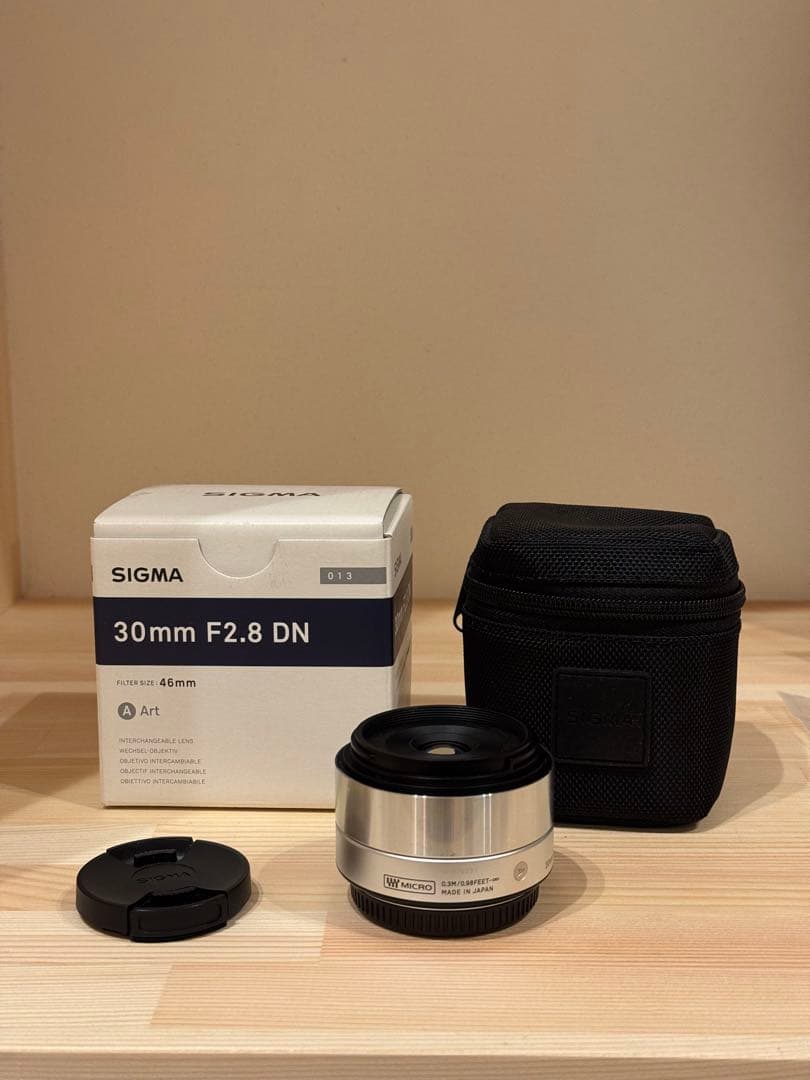 SIGMA 30mm F2.8 DN レンズ