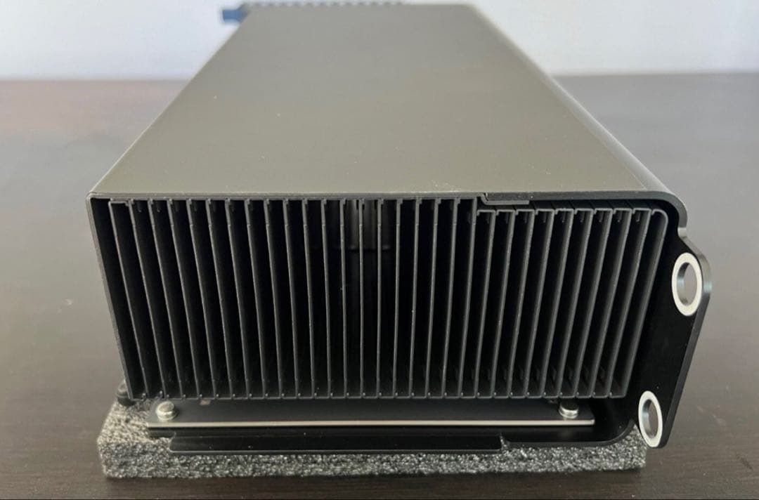 グラフィックボード・グラボ・ビデオカード Apple Radeon Pro Vega II 32GB MPX Module