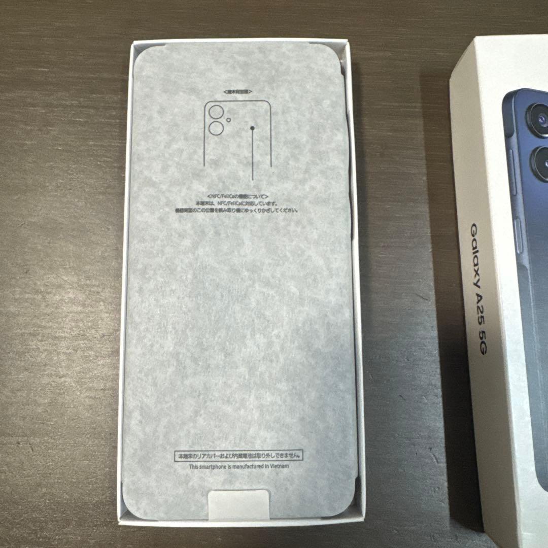 ほぼ新品Samsung Galaxy A25 5G 本体　 ブラック