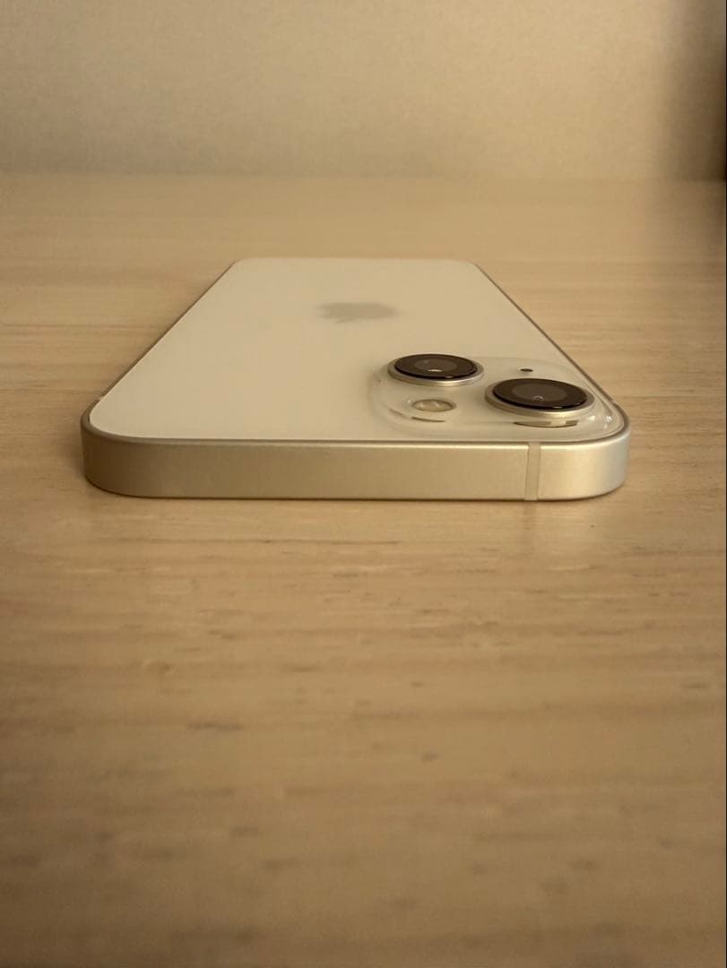 iPhone 13 スターライト 256GB バッテリー77%