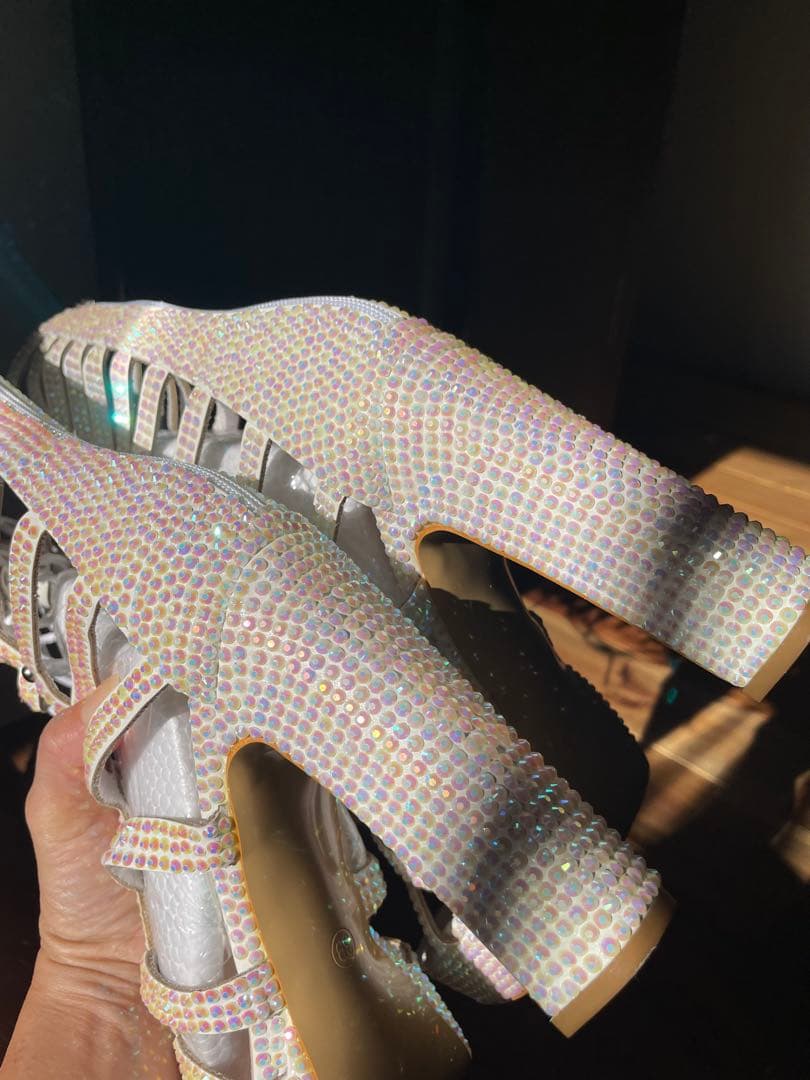 ラメ入りハンドメイド・サンバ用サンダル