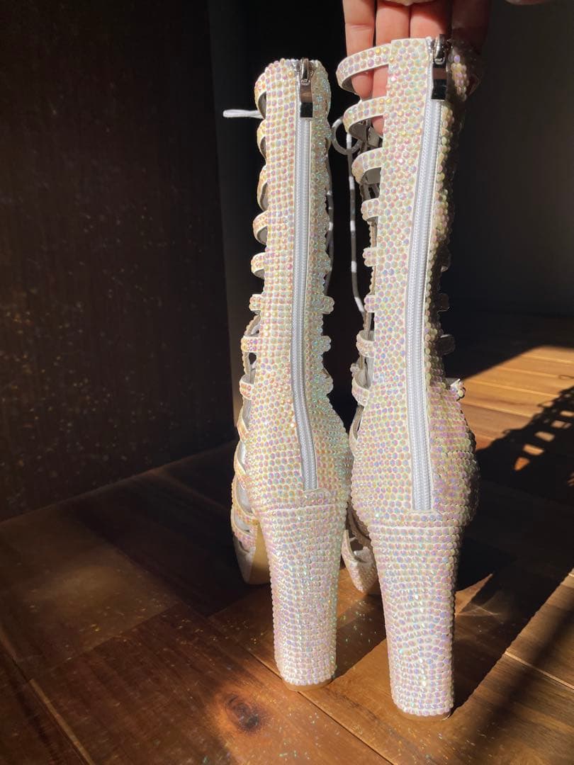 ラメ入りハンドメイド・サンバ用サンダル