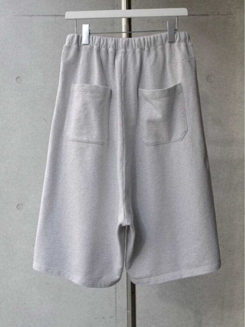 ANCELLM 3/4 TUCK SWEAT SHORTS グレー