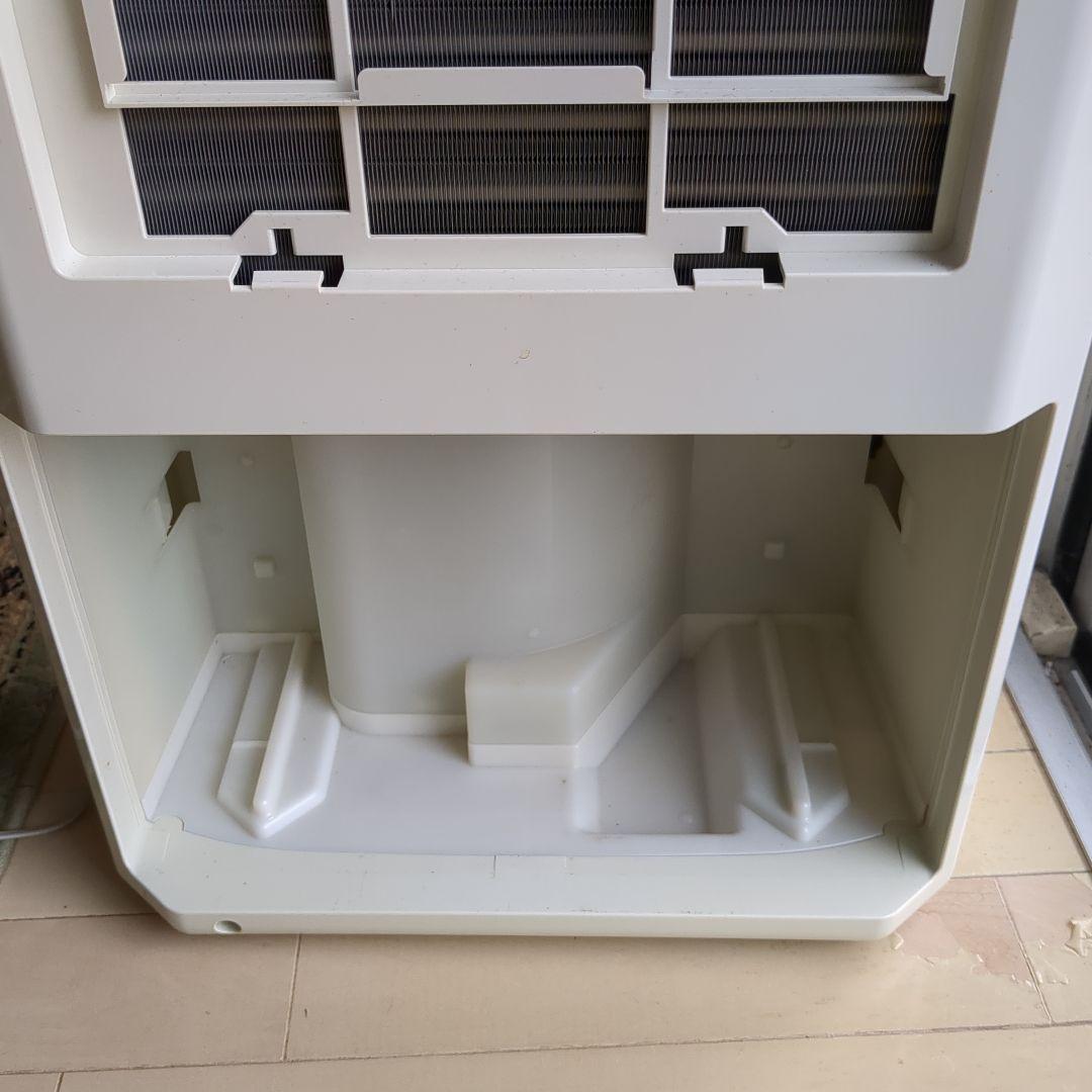 動作確認済み　CORONA CDM-108 除湿機