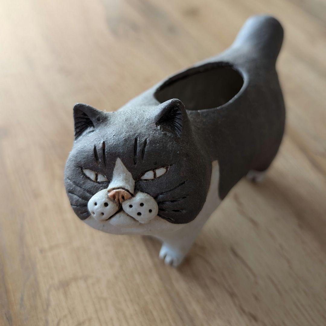 かとうゆみ　ねこの置物