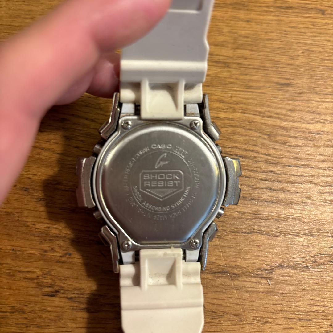 最終値下げ　カシオ　G-SHOCK 腕時計　デジタル