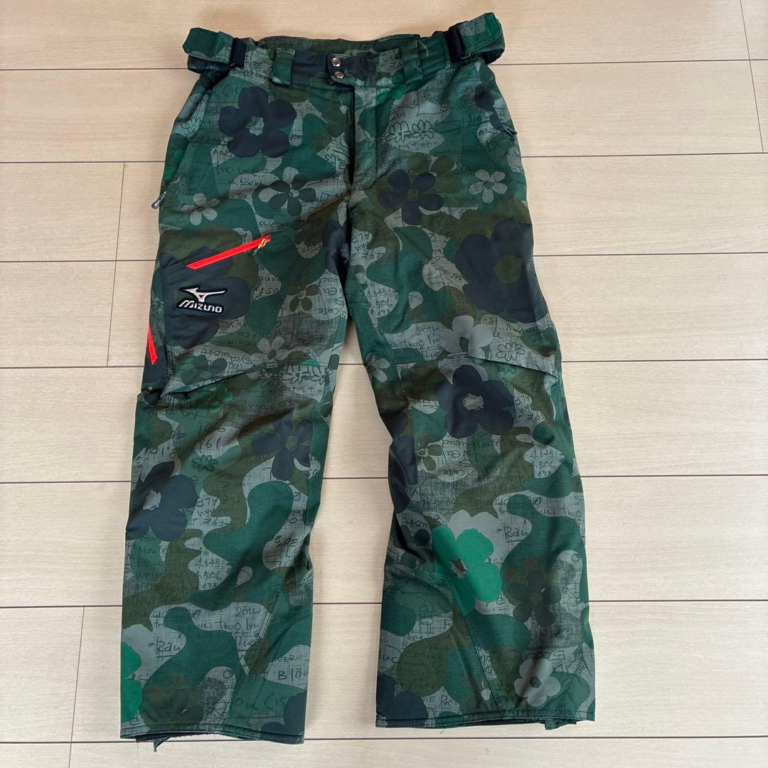 MIZUNOスキーウェア⭐︎迷彩デザイン 上下セット(ブレスサーモ)