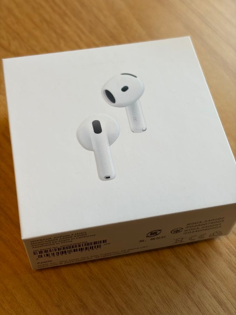 【AppleStore購入】AirPods4 アクティブノイズキャンセリング搭載